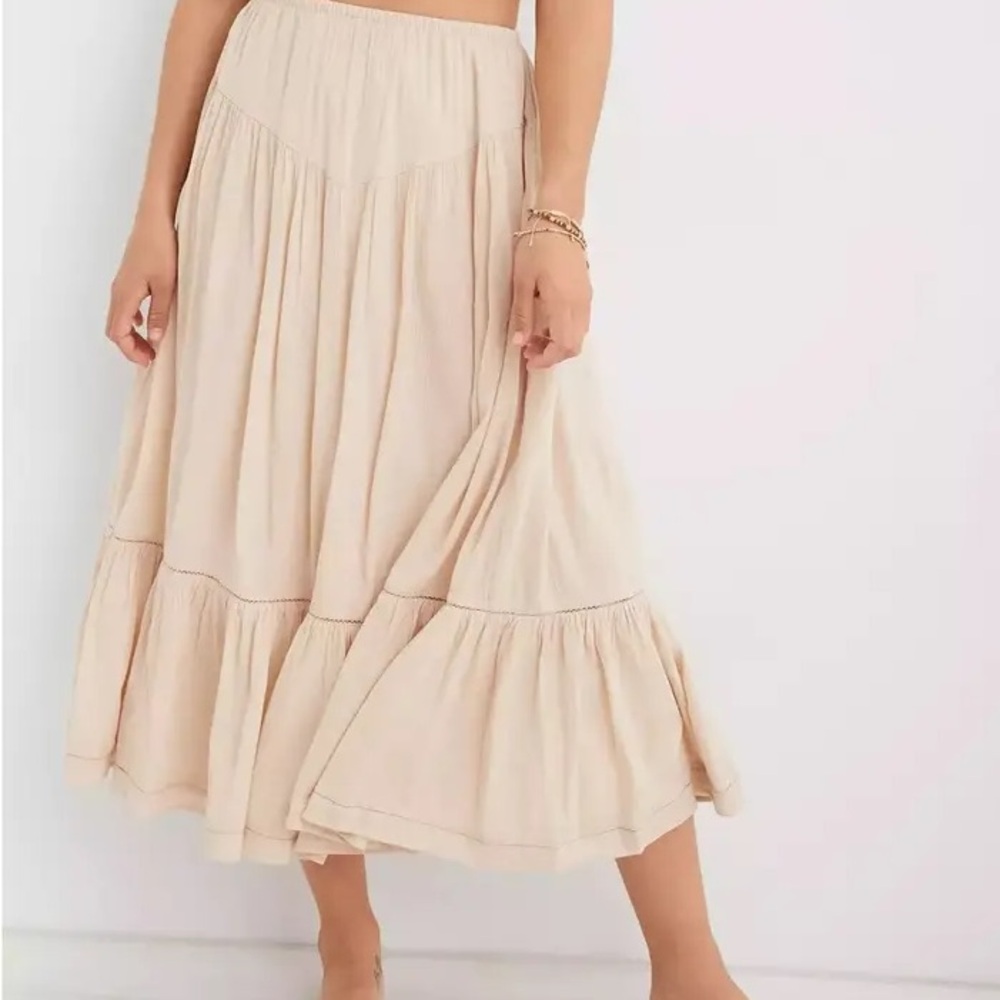 aerie Cream Tiered Midi Skirt